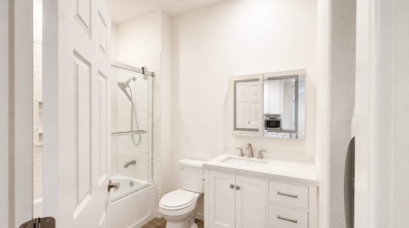 31880 Corte San Pablo - Winchester - California - 5 bed, 3.5 bath rental property