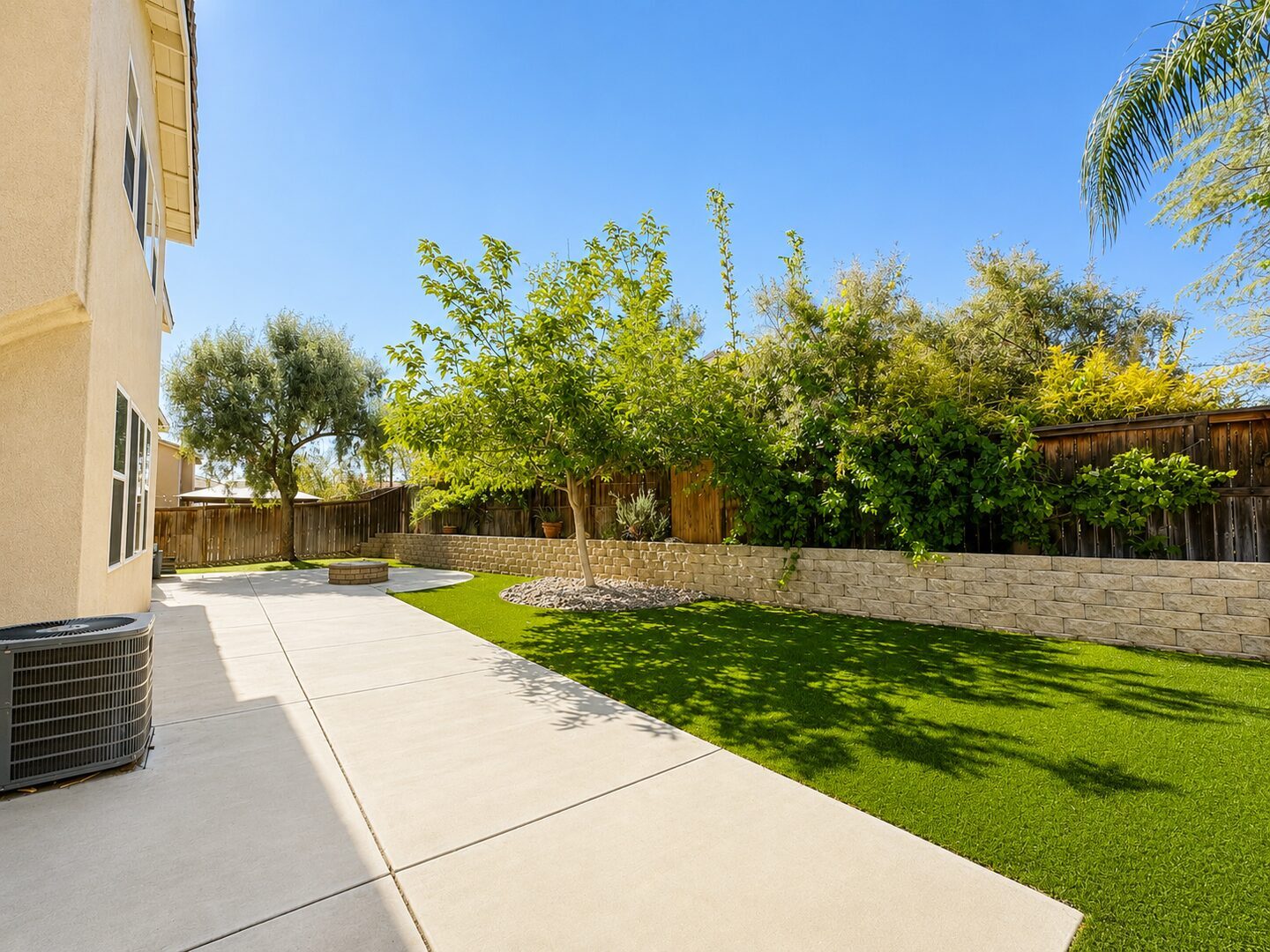 31880 Corte San Pablo - Winchester - California - 5 bed, 3.5 bath rental property