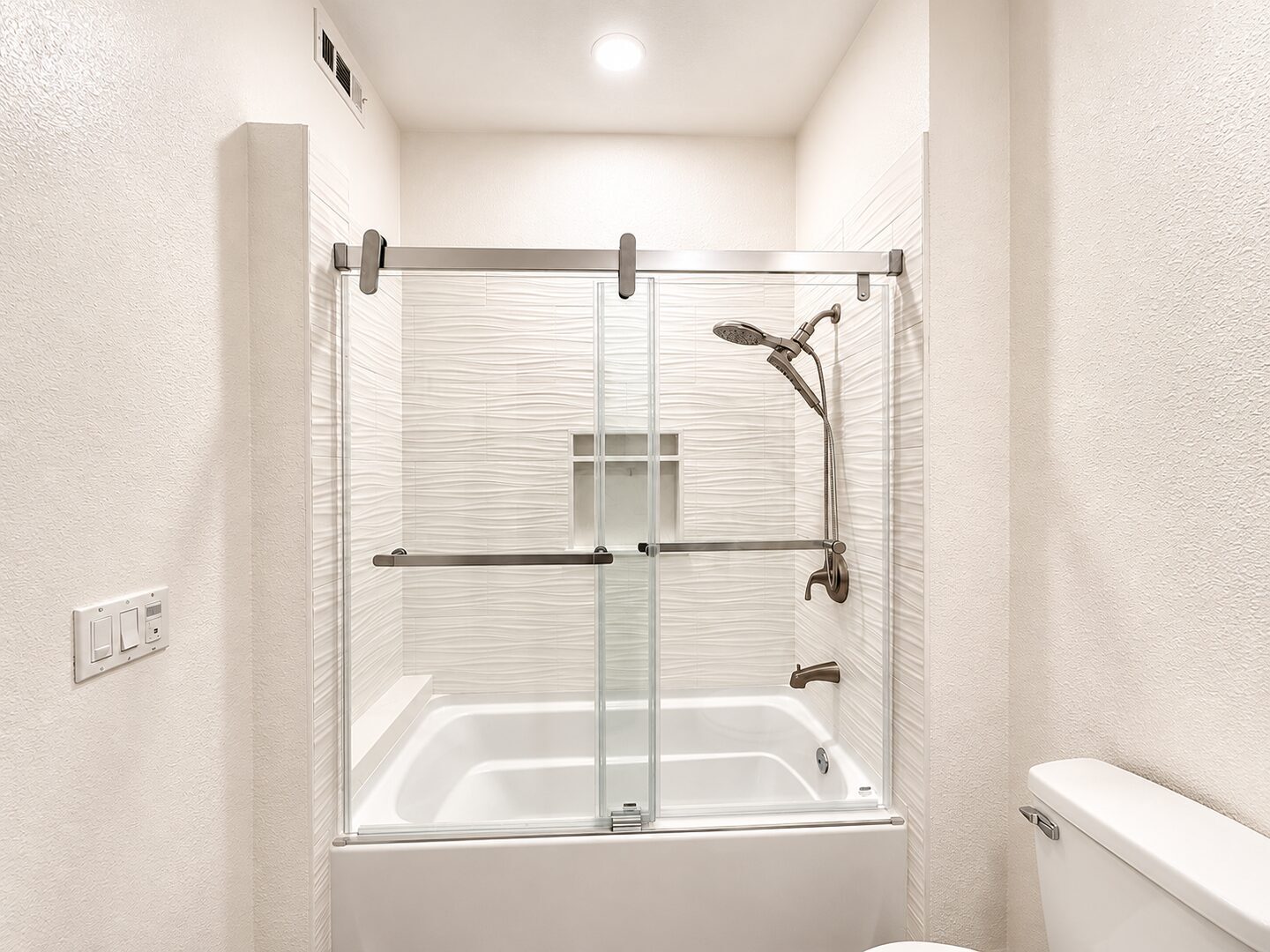 31880 Corte San Pablo - Winchester - California - 5 bed, 3.5 bath rental property