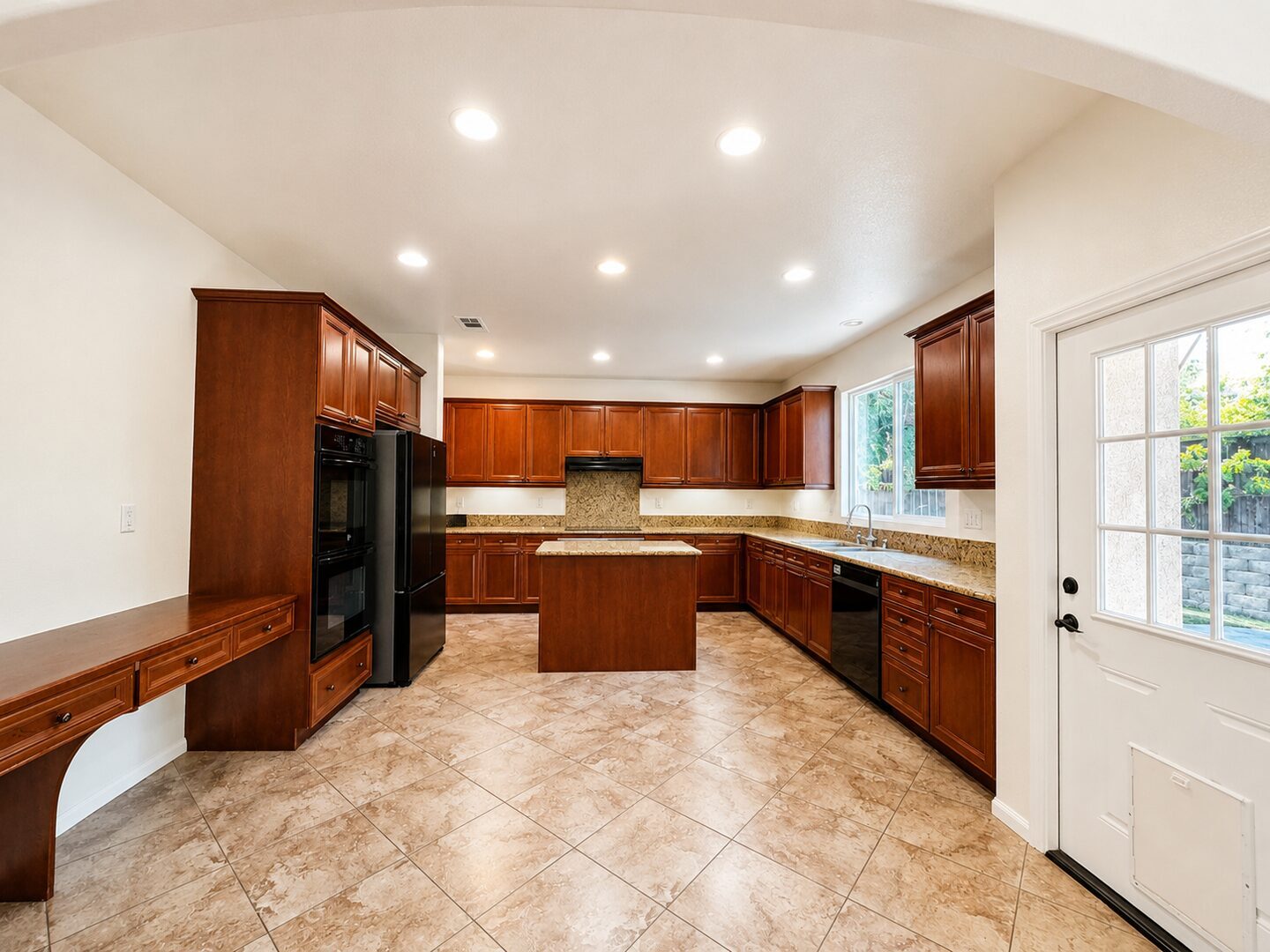 31880 Corte San Pablo - Winchester - California - 5 bed, 3.5 bath rental property