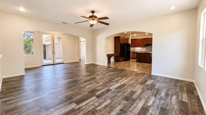 31880 Corte San Pablo - Winchester - California - 5 bed, 3.5 bath rental property