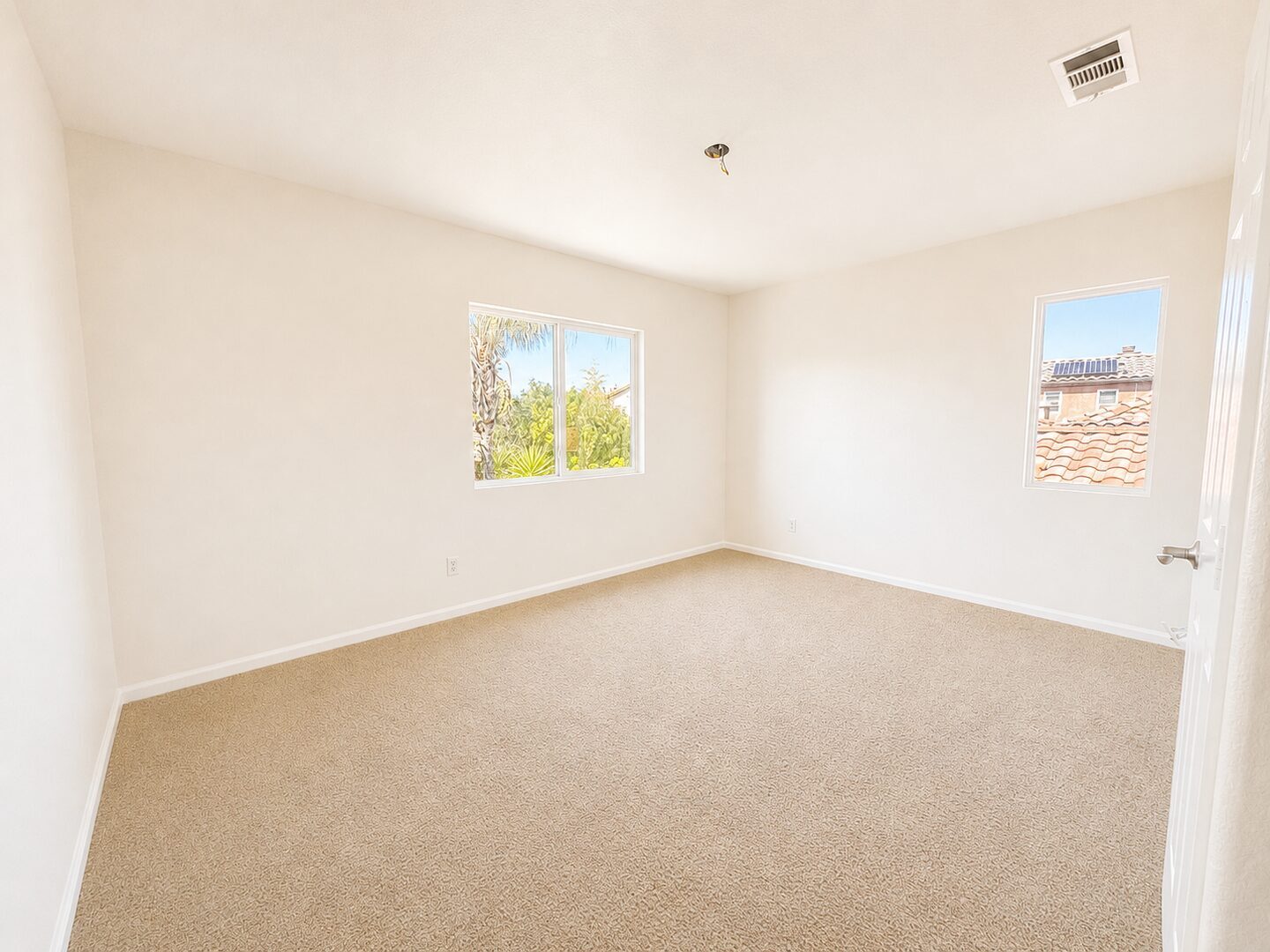 31880 Corte San Pablo - Winchester - California - 5 bed, 3.5 bath rental property
