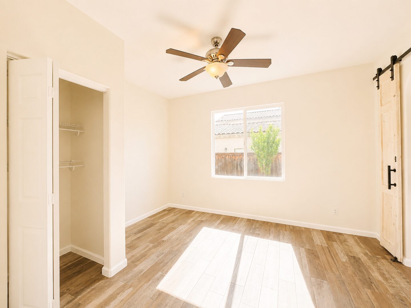 31880 Corte San Pablo - Winchester - California - 5 bed, 3.5 bath rental property