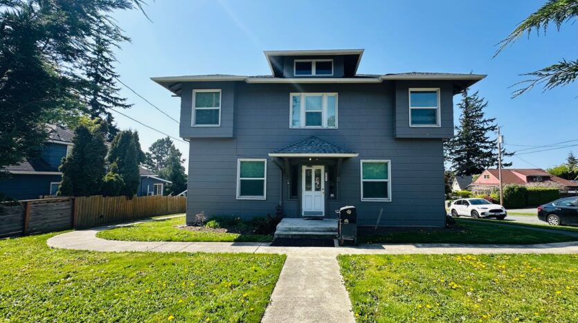327 N. 4th St. - #6 - Mount Vernon - Washington - 1 bath rental property