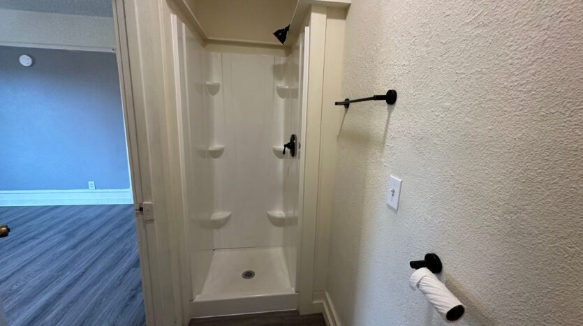 327 N. 4th St. - #6 - Mount Vernon - Washington - 1 bath rental property