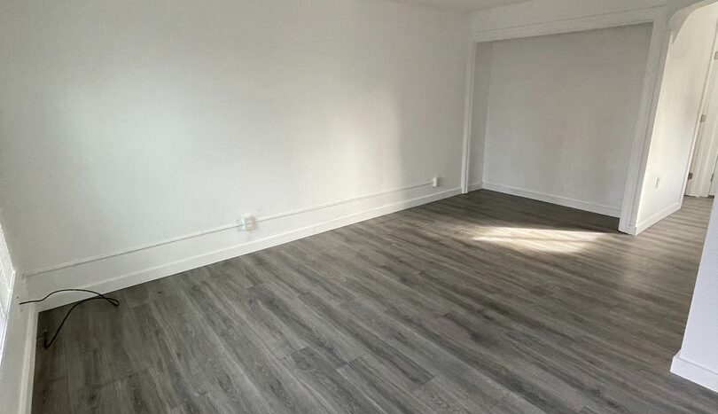 327 N. 4th St. - #8 - Mount Vernon - Washington - 1 bath rental property