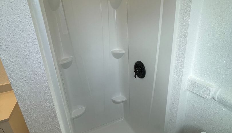 327 N. 4th St. - #8 - Mount Vernon - Washington - 1 bath rental property