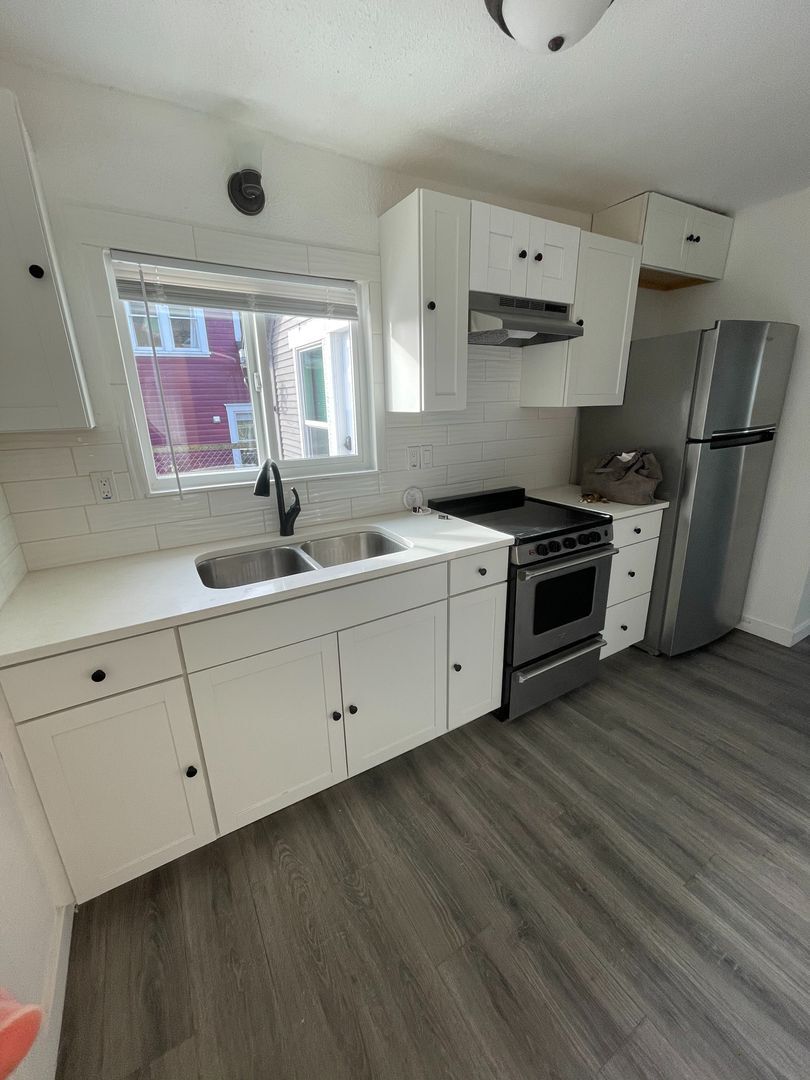 327 N. 4th St. - #8 - Mount Vernon - Washington - 1 bath rental property