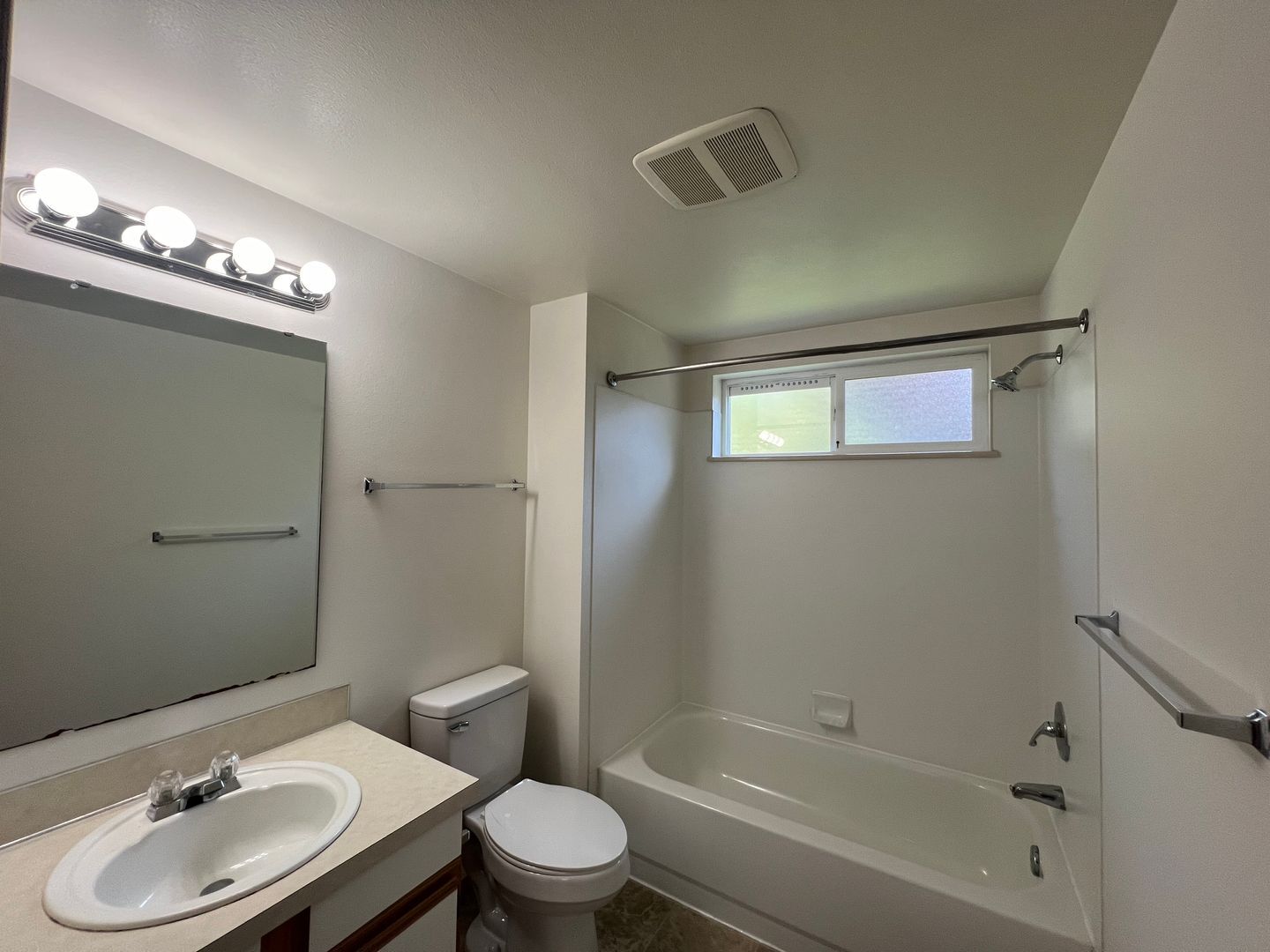 3314 3318 3322 3326 Galena Lane - Bellingham - Washington - 1 bath rental property