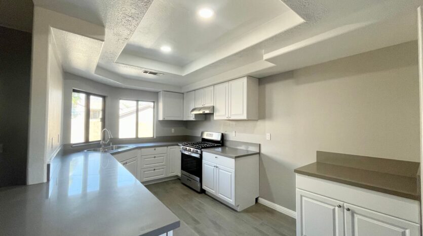 33387 Shifting Sands Trail  - Cathedral City - California - 2 bed, 2 bath rental property