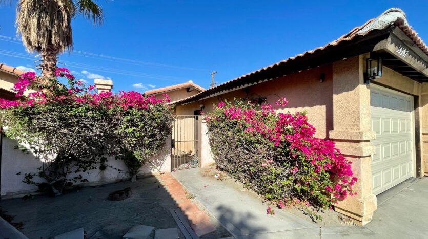 33387 Shifting Sands Trail  - Cathedral City - California - 2 bed, 2 bath rental property