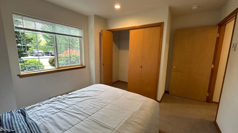3340 Southbend Pl  - Bellingham - Washington - 2 bed, 1 bath rental property