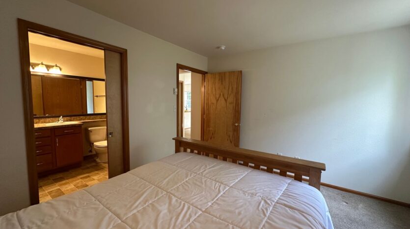 3340 Southbend Pl  - Bellingham - Washington - 2 bed, 1 bath rental property