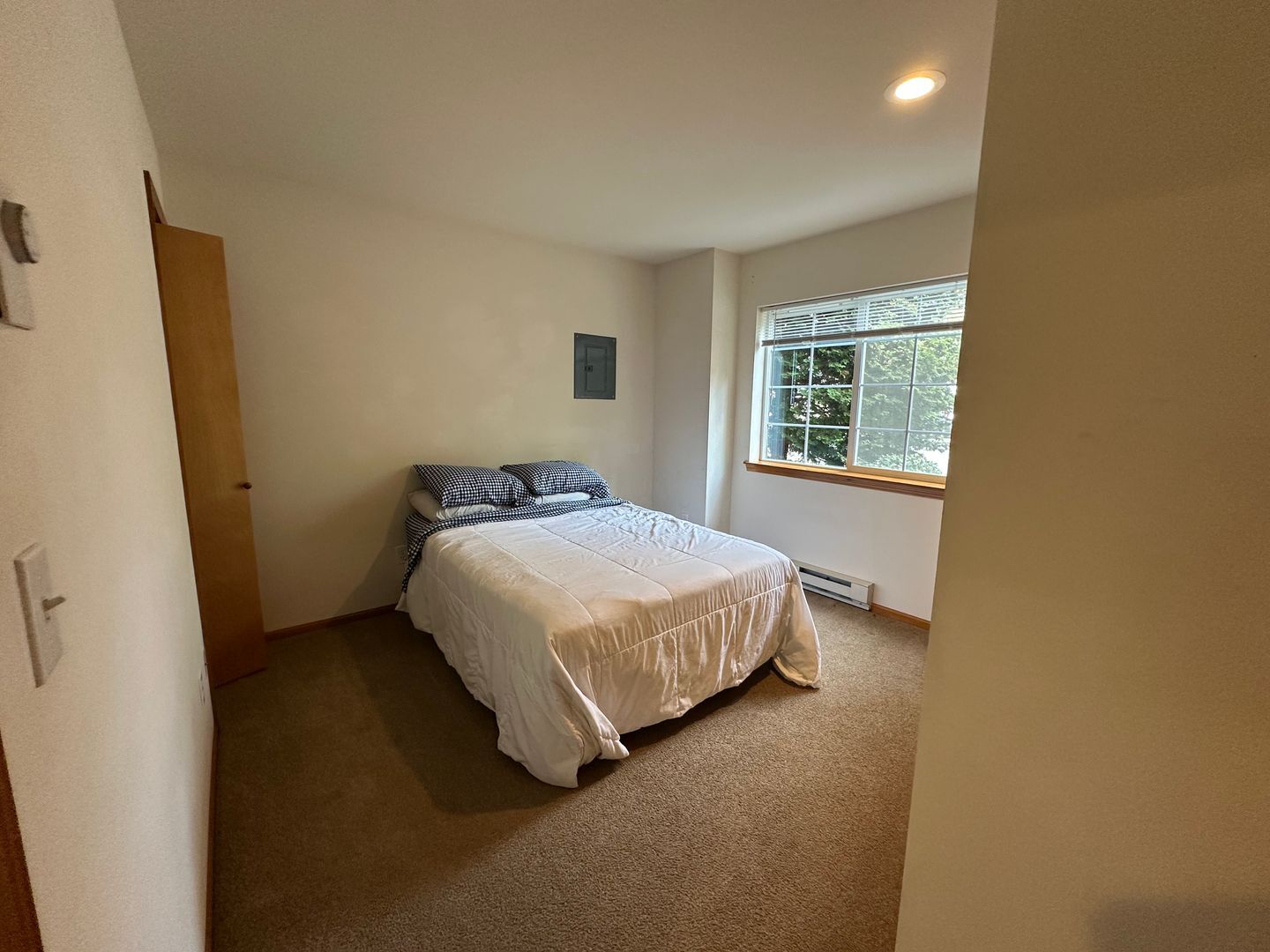 3340 Southbend Pl  - Bellingham - Washington - 2 bed, 1 bath rental property