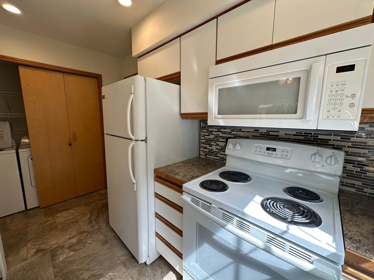 3340 Southbend Pl  - Bellingham - Washington - 2 bed, 1 bath rental property