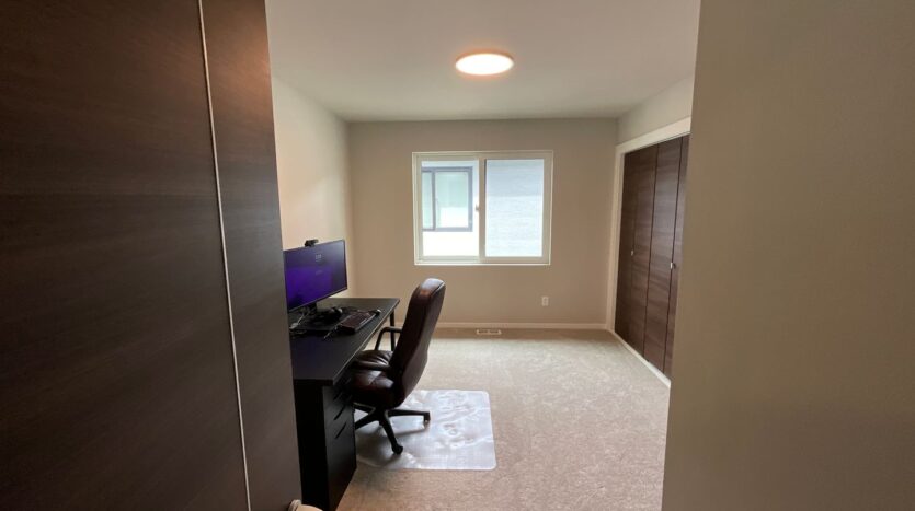 33472 Holly Ave SE - Black Diamond - Washington - 4 bed, 3 bath rental property