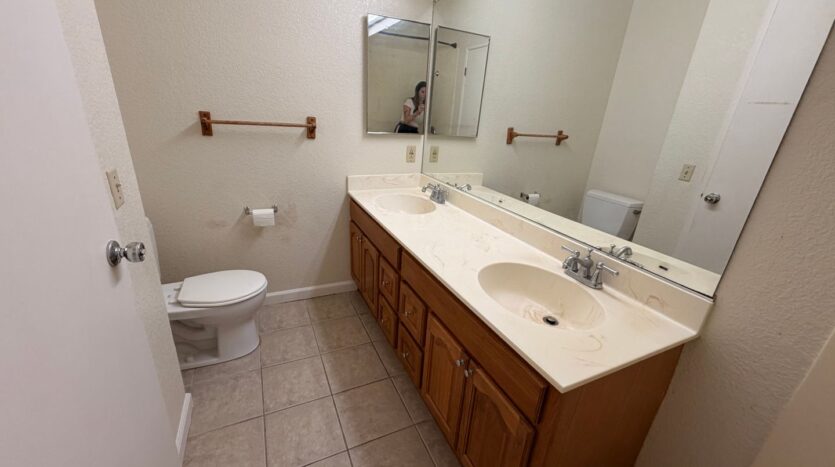3395 Pinewood Terrace APT 202 - Fremont - California - 1 bed, 1 bath rental property