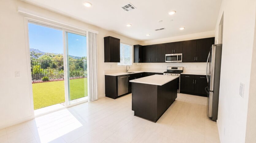 34710 Criollo Way - Fallbrook - California - 3 bed, 2.5 bath rental property