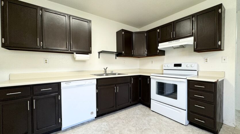 34750 Marcia Rd - 02 - Cathedral City - California - 3 bed, 2 bath rental property