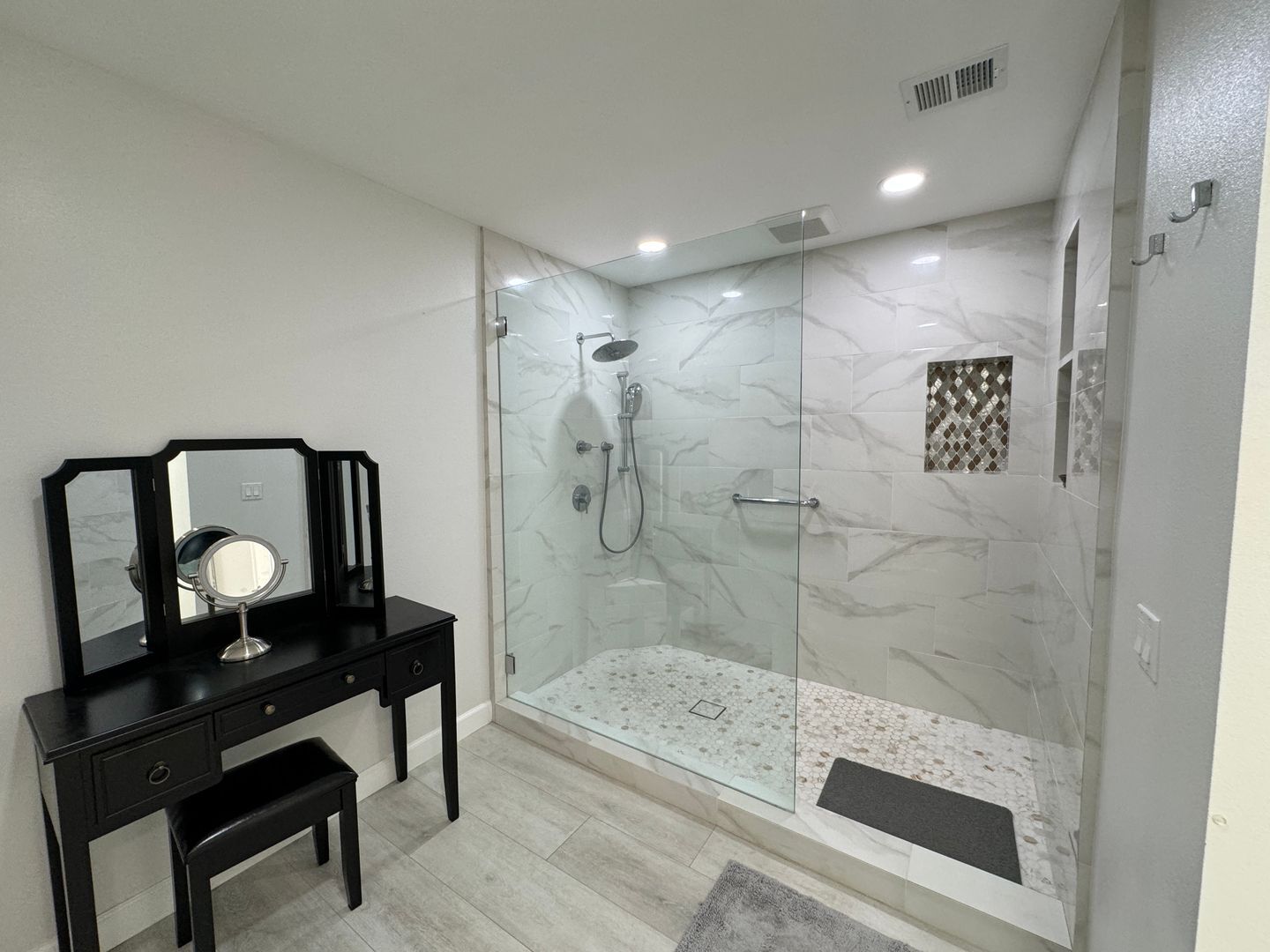 34983 Mission Hills Dr - Rancho Mirage - California - 2 bed, 2 bath rental property