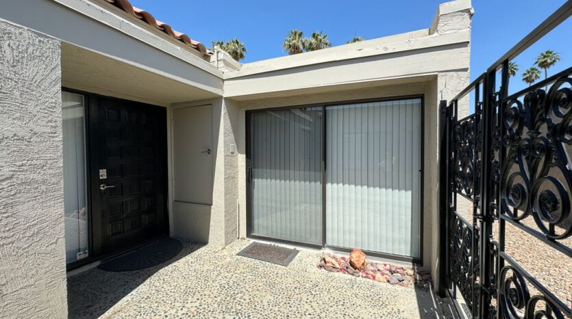 34983 Mission Hills Dr - Rancho Mirage - California - 2 bed, 2 bath rental property