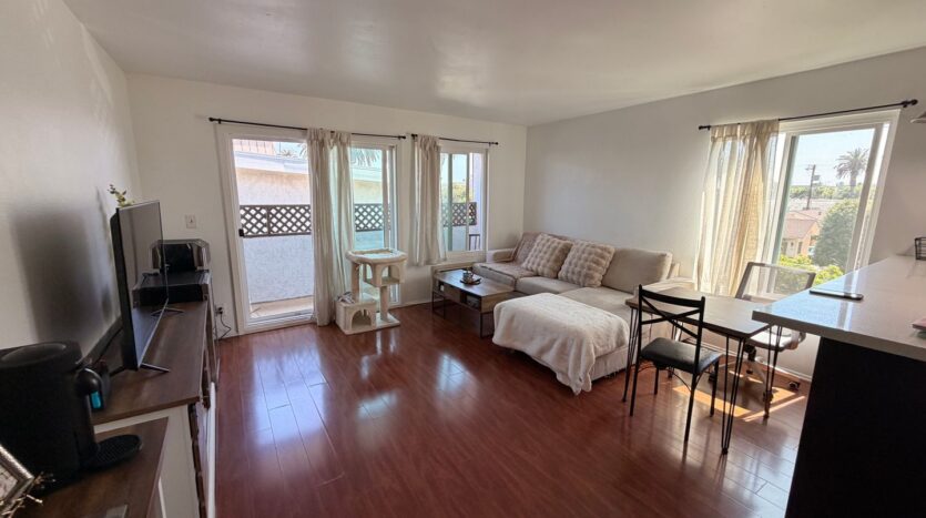 3624 Westwood Blvd #200 - Los Angeles - California - 2 bed, 2 bath rental property