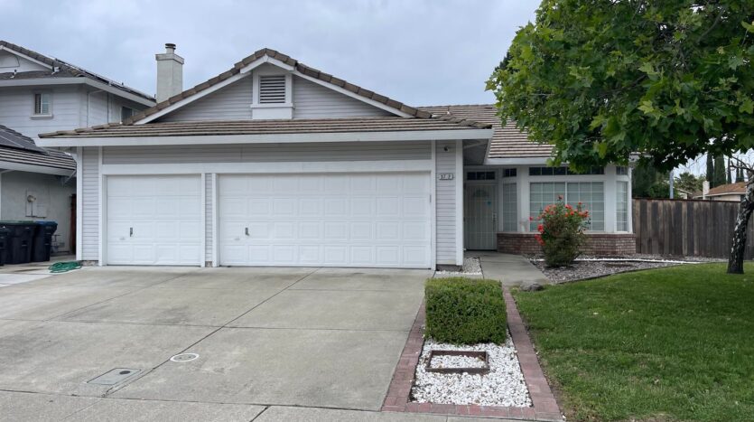 3712 McDougald Blvd - Stockton - California - 3 bed, 2 bath rental property