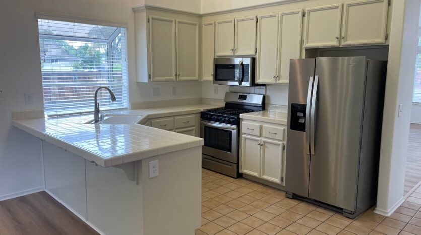 3712 McDougald Blvd - Stockton - California - 3 bed, 2 bath rental property