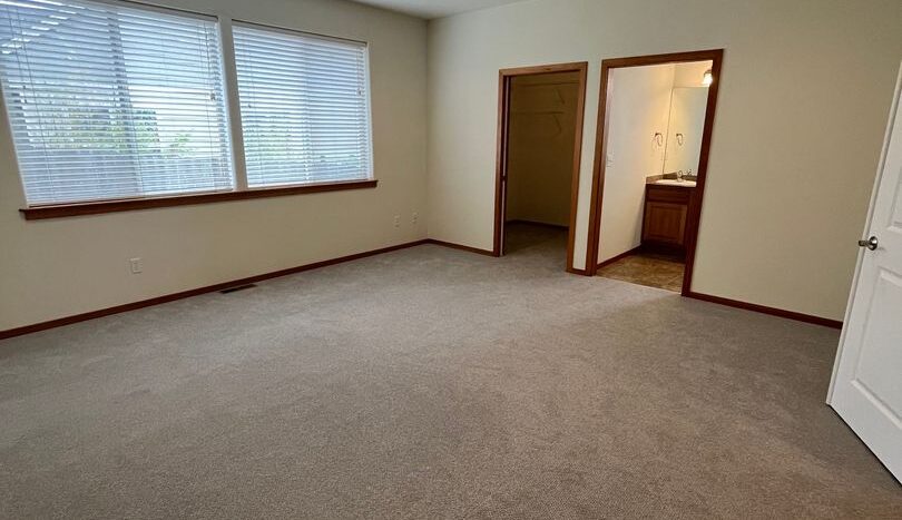 3724 Bristol St. - Bellingham - Washington - 3 bed, 2 bath rental property