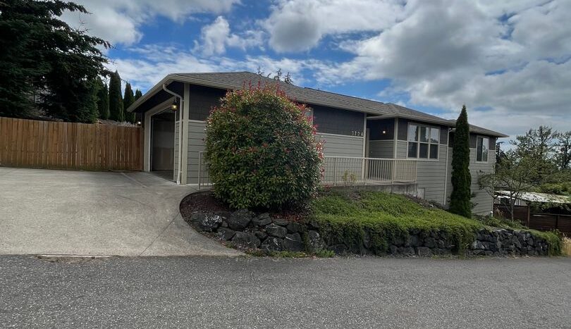 3724 Bristol St. - Bellingham - Washington - 3 bed, 2 bath rental property