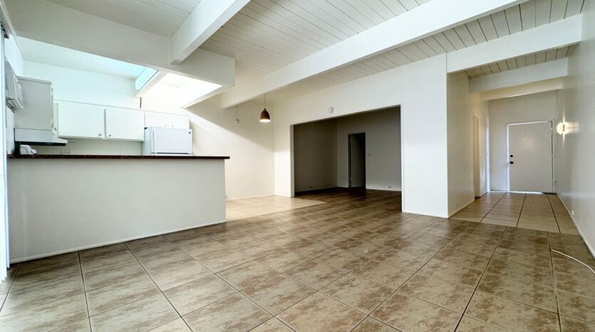 3737 East Calle De Carlos  - Unit 3 - Palm Springs - California - 1 bath rental property