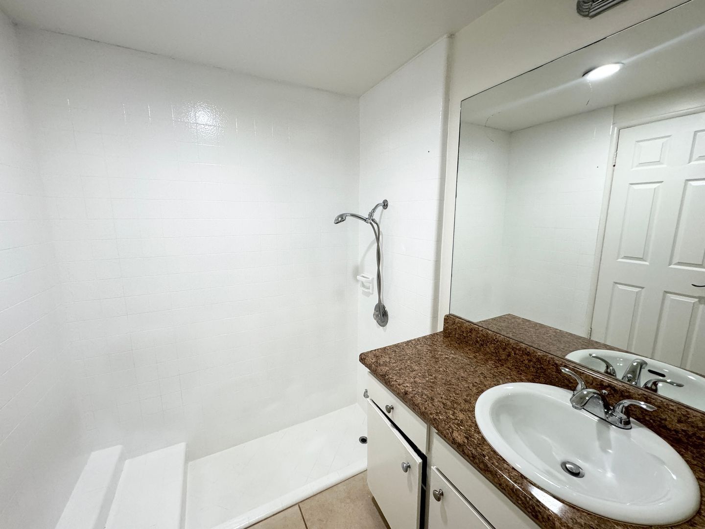 3737 East Calle De Carlos  - Unit 3 - Palm Springs - California - 1 bath rental property