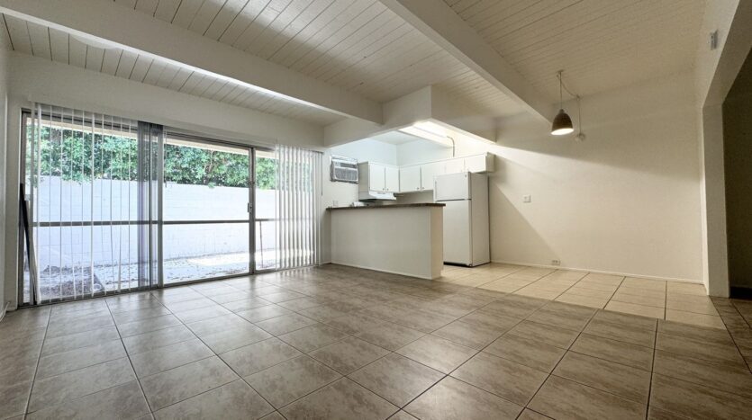 3737 East Calle De Carlos  - Unit 3 - Palm Springs - California - 1 bath rental property