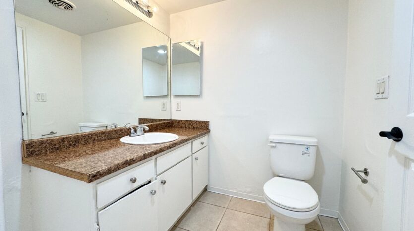 3737 East Calle De Carlos  - Unit 3 - Palm Springs - California - 1 bath rental property