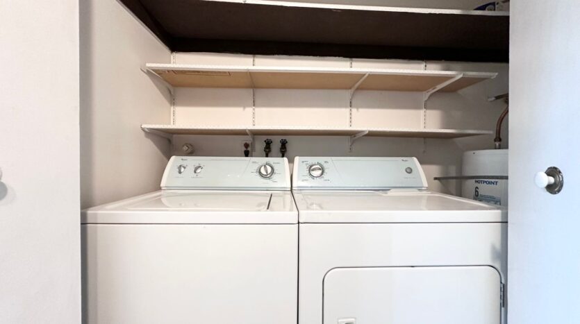 39910 McCormick Dr - Sandy - Oregon - 2 bed, 1 bath rental property