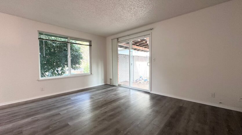 39910 McCormick Dr - Sandy - Oregon - 2 bed, 1 bath rental property