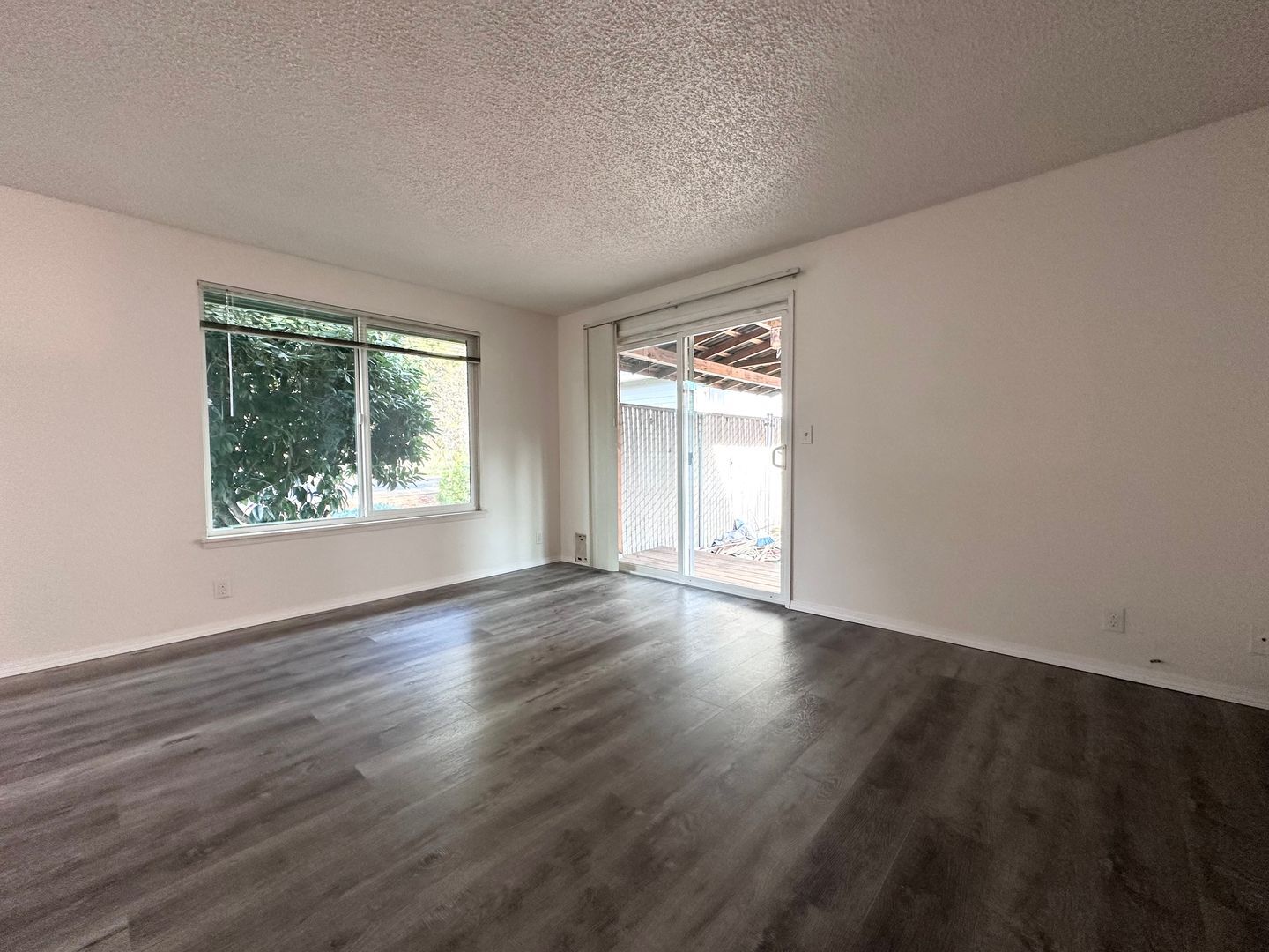 39910 McCormick Dr - Sandy - Oregon - 2 bed, 1 bath rental property