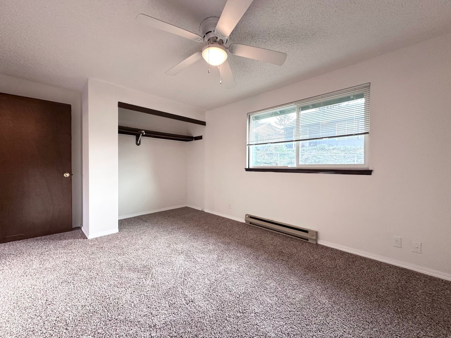 39910 McCormick Dr - Sandy - Oregon - 2 bed, 1 bath rental property