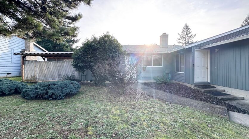 39910 McCormick Dr - Sandy - Oregon - 2 bed, 1 bath rental property