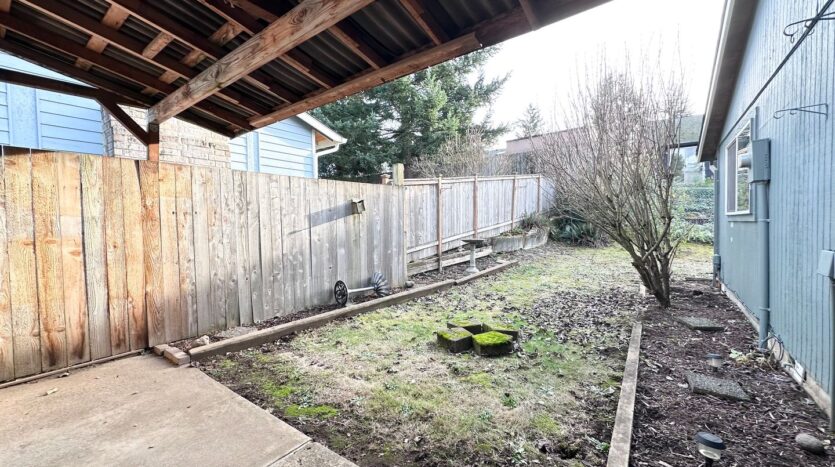 39910 McCormick Dr - Sandy - Oregon - 2 bed, 1 bath rental property