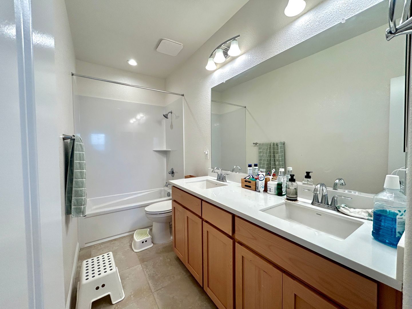 4000 Salt Point Way - Rancho Cordova - California - 4 bed, 3 bath rental property