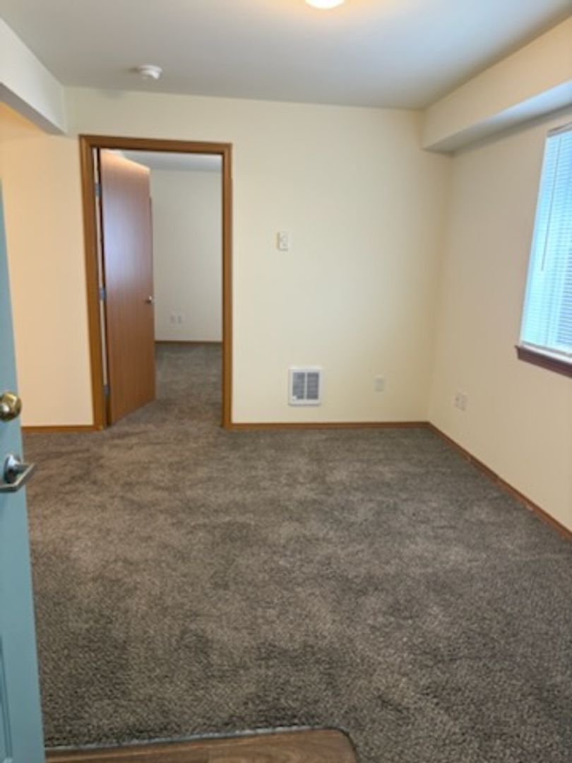 4018 Northwest Avenue - Bellingham - Washington - 2 bed, 2 bath rental property