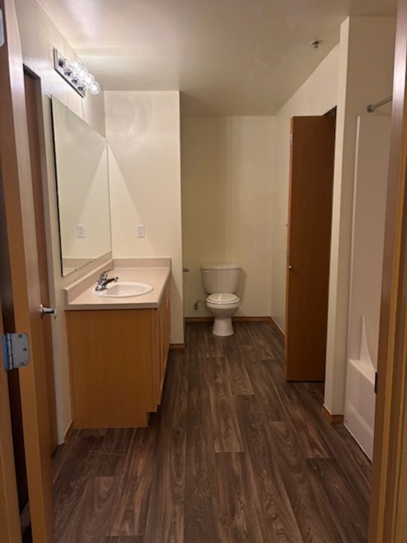 4018 Northwest Avenue - Bellingham - Washington - 2 bed, 2 bath rental property