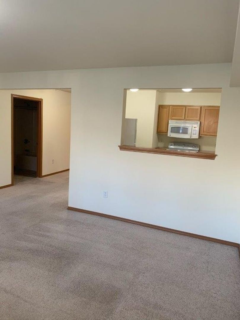 4018 Northwest Avenue - Bellingham - Washington - 2 bed, 2 bath rental property