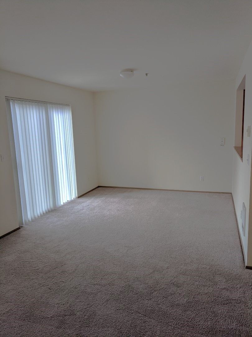 4018 Northwest Avenue - Bellingham - Washington - 1 bed, 1 bath rental property
