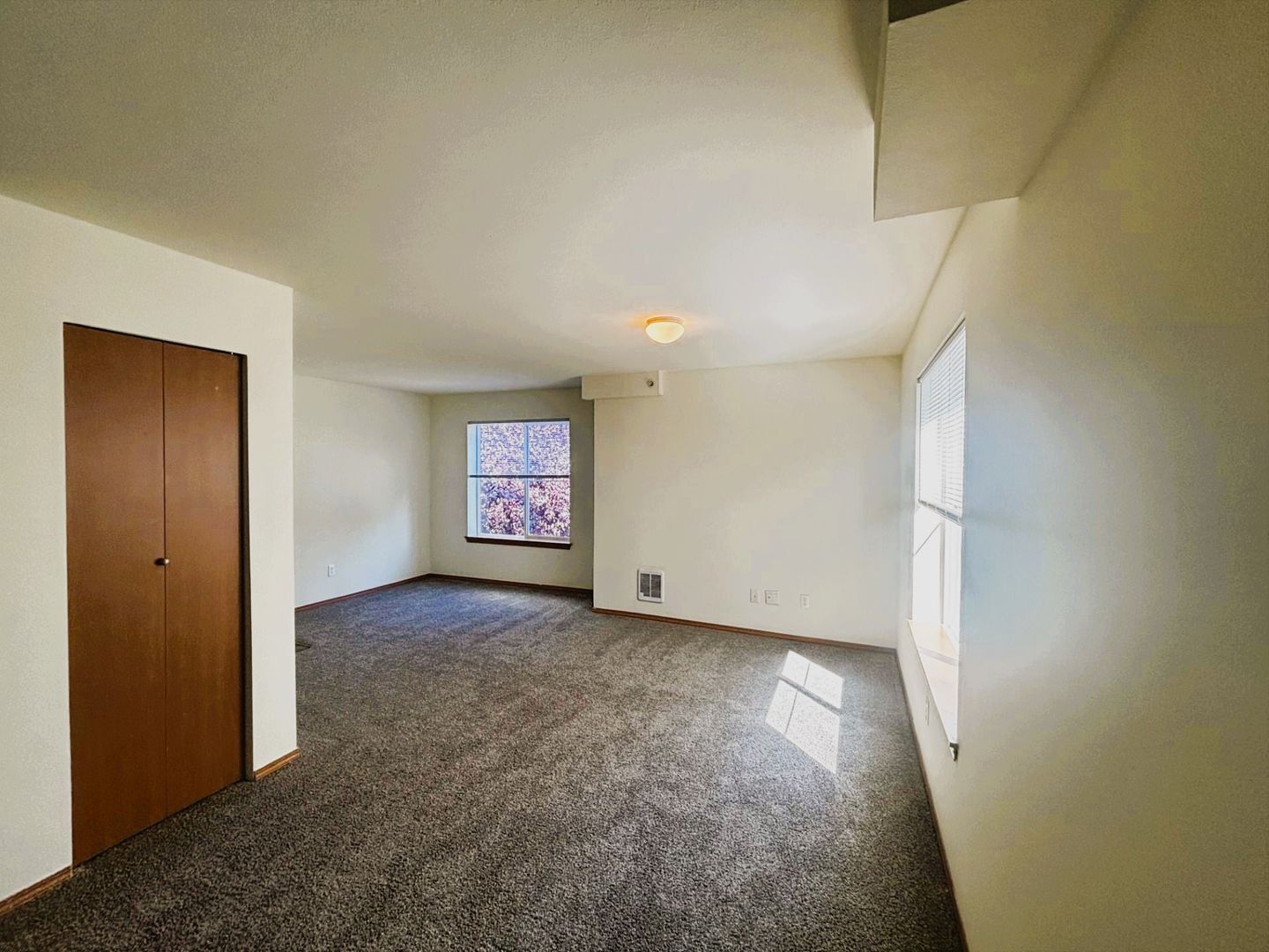 4018 Northwest Avenue - Bellingham - Washington - 1 bed, 1 bath rental property