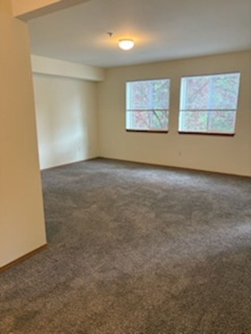 4018 Northwest Avenue - Bellingham - Washington - 2 bed, 2 bath rental property