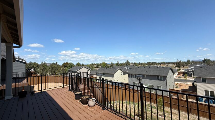 4057 SW Reindeer Ave  - Redmond - Oregon - 4 bed, 2 bath rental property