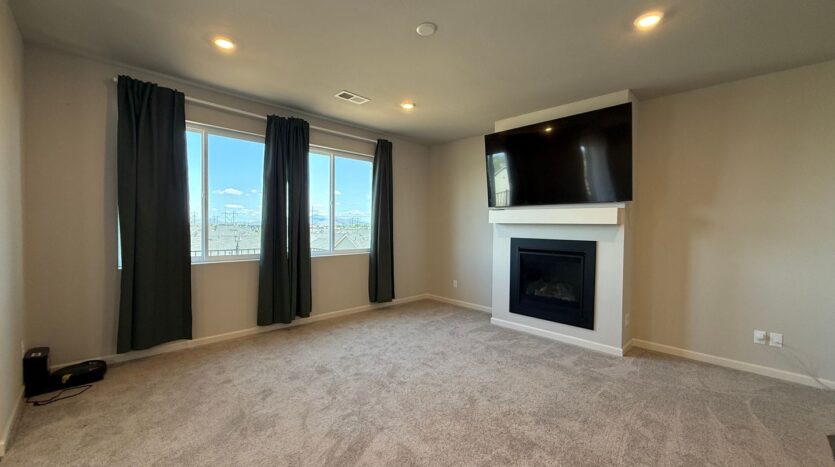 4057 SW Reindeer Ave  - Redmond - Oregon - 4 bed, 2 bath rental property