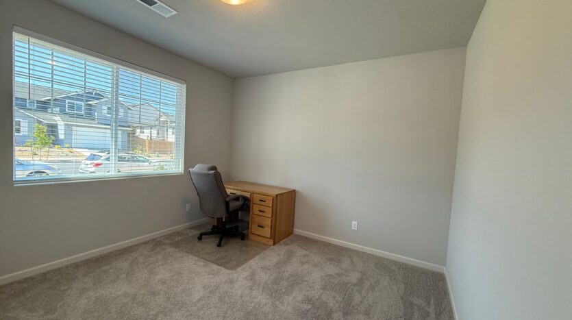 4057 SW Reindeer Ave  - Redmond - Oregon - 4 bed, 2 bath rental property